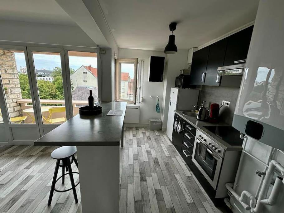 Centre Ville Dijon Wilson *Chez Charles* 2Ch Bagian luar foto